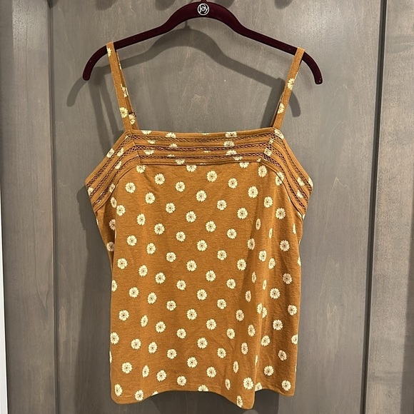 Market & Spruce Adjustable Strap Linen Blend Tank Top Tan Floral StitchFix - Picture 1 of 12